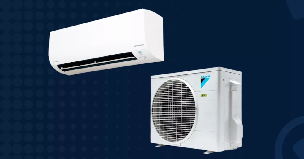 Ar-condicionado split Daikin com unidade externa.